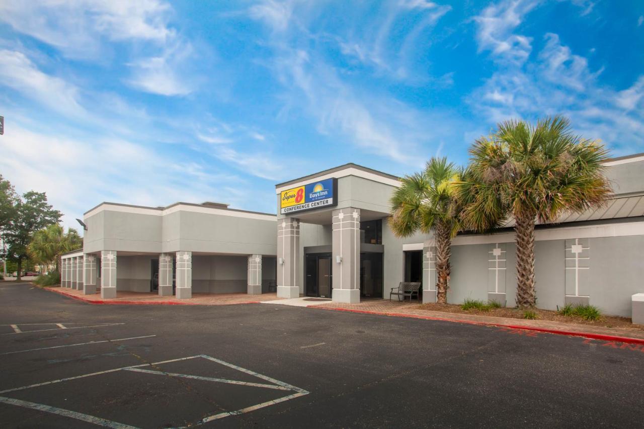 Hotel Super 8 By Wyndham Mobile I-65 Esterno foto